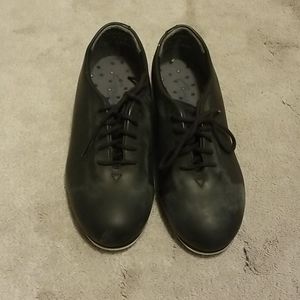 gently used capezio tap shoes